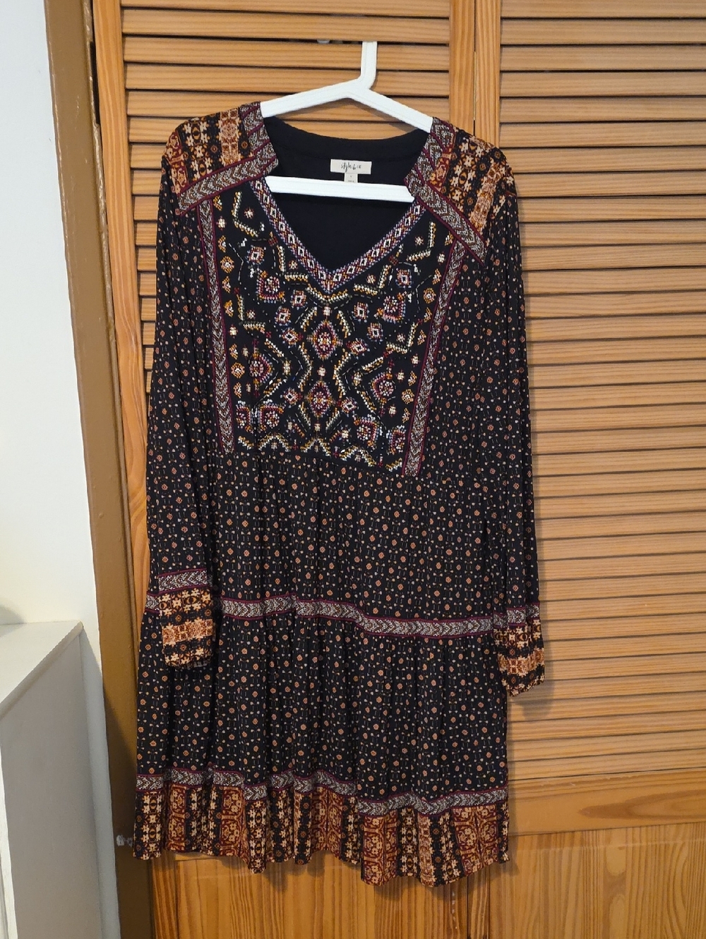 Style & Co. Black Multi Floral V-Neck Long Sleeve Dress